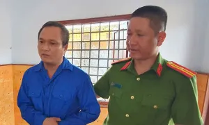 Bám theo người rút tiền ở ngân hàng để trộm cắp Bám theo người rút tiền ở ngân hàng để trộm cắp