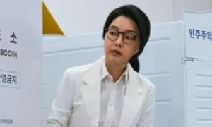 Rắc rối bủa vây cựu đệ nhất phu nhân Hàn Quốc