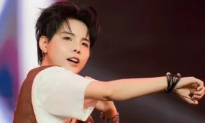 Vũ Cát Tường phá bỏ giới hạn ở 'Anh trai say hi'